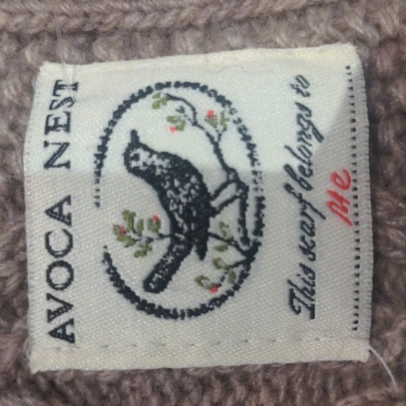 AVOCA wool hat,scarf and arm warmer bundle - Picture 11 of 11
